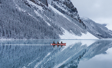 （10-14人小团） 冬季落基山班夫公园温泉赏雪保证入住1晚路易斯湖费尔蒙 4 天 3 晚