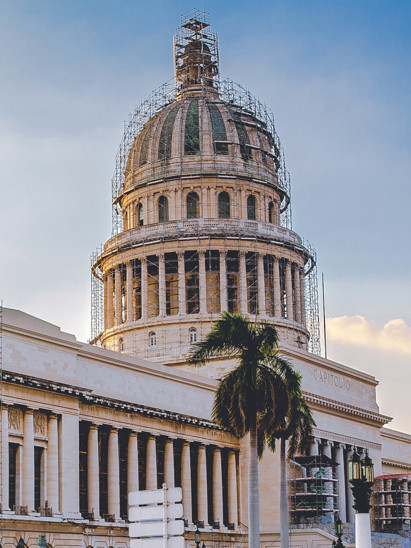 listing-details-carousel