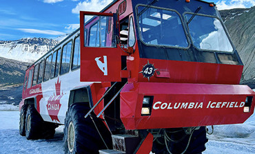 加拿大班夫+优鹤两大国家公园+琼斯顿峡谷+露易丝湖+翡翠湖+梦莲湖三大仙境湖2天1晚