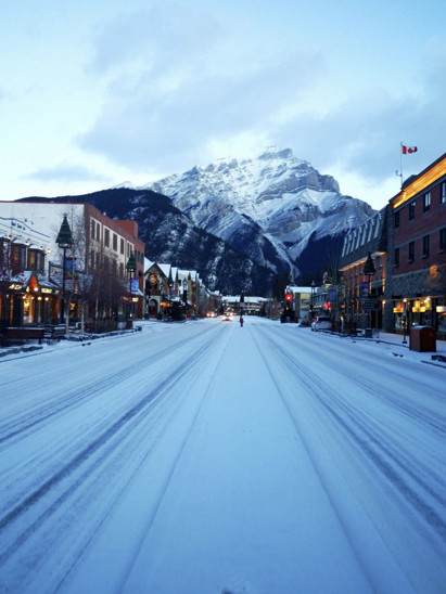 listing-details-carousel