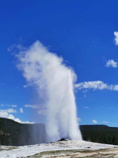 listing-details-carousel